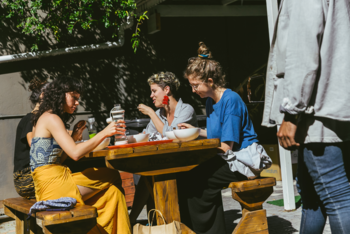 quartiers cafes